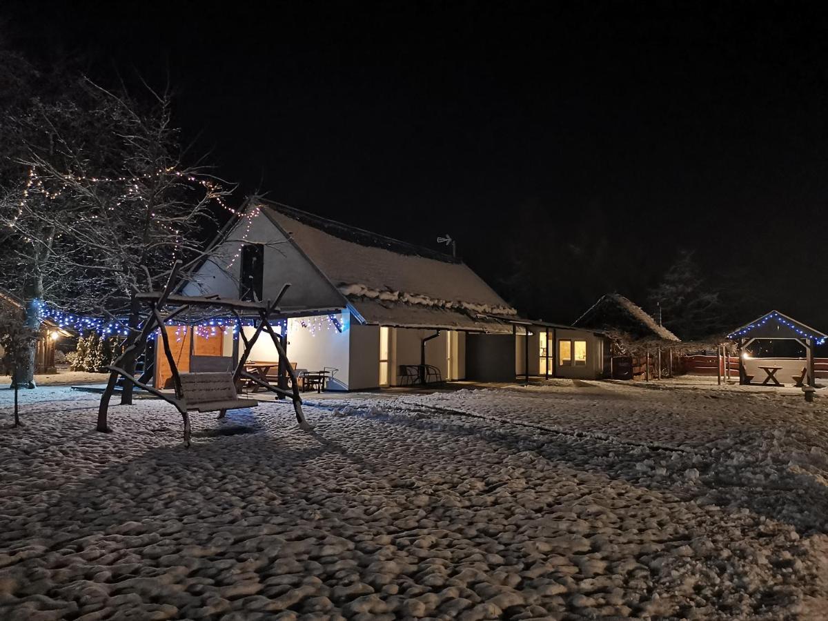 Agrochalupki Apartment Korczowa Luaran gambar