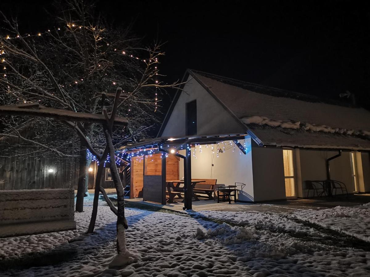 Agrochalupki Apartment Korczowa Luaran gambar
